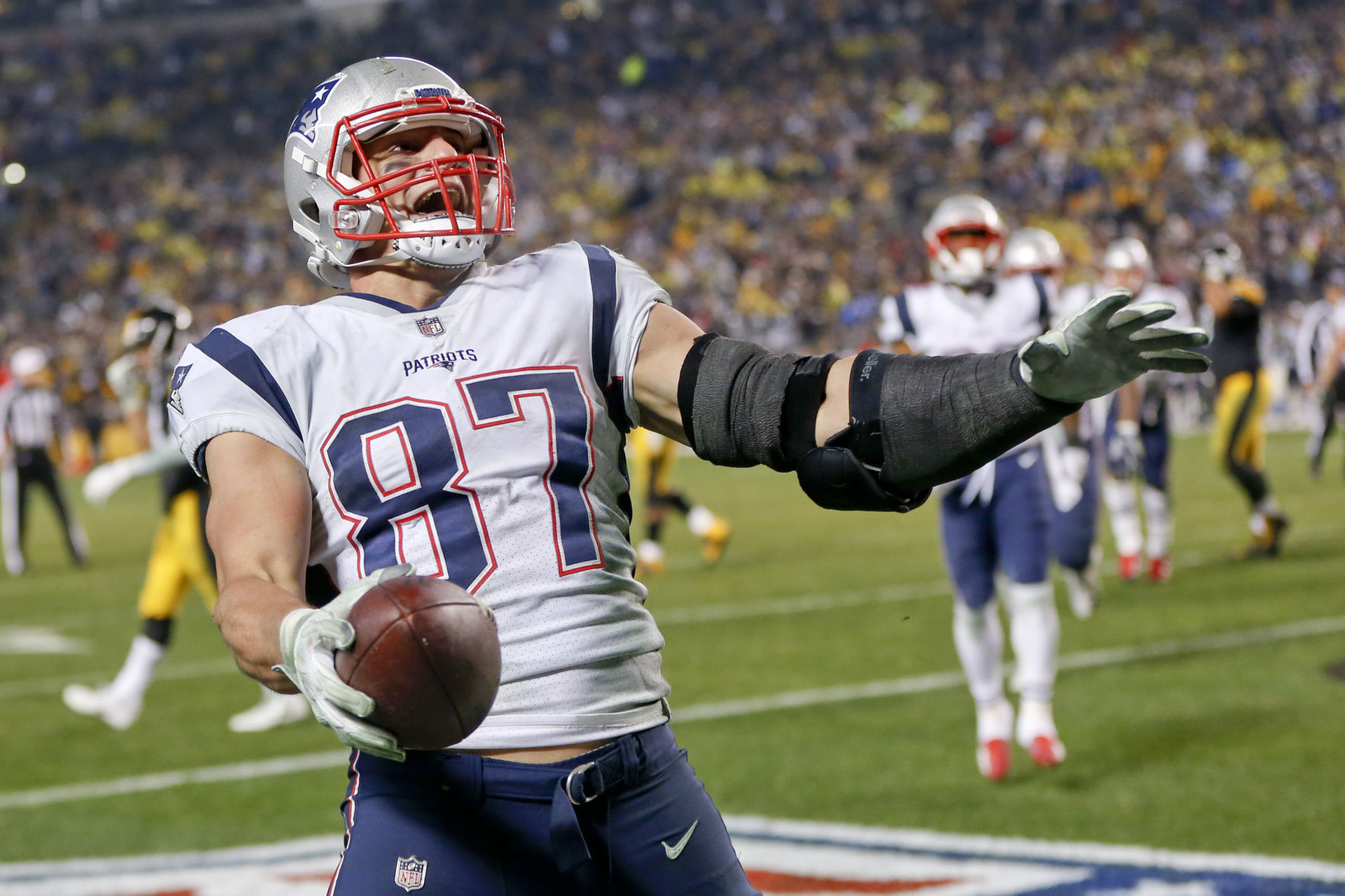 Offense: TE Rob Gronkowski